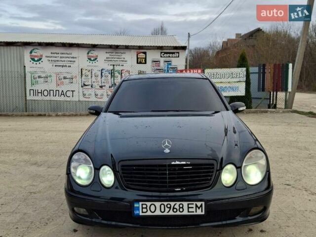 Зелений Мерседес Е-Клас, об'ємом двигуна 2.2 л та пробігом 495 тис. км за 5700 $, фото 1 на Automoto.ua