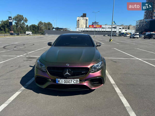 Зеленый Мерседес Е-Класс, объемом двигателя 3.98 л и пробегом 52 тыс. км за 81500 $, фото 1 на Automoto.ua