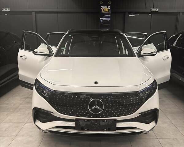 Білий Мерседес EQA, об'ємом двигуна 0 л та пробігом 1 тис. км за 32500 $, фото 1 на Automoto.ua