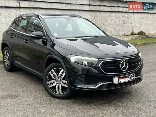Черный Мерседес EQA, объемом двигателя 0 л и пробегом 123 тыс. км за 26000 $, фото 1 на Automoto.ua
