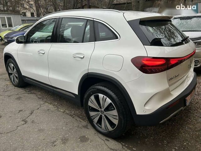 Мерседес EQA, объемом двигателя 0 л и пробегом 1 тыс. км за 33500 $, фото 1 на Automoto.ua
