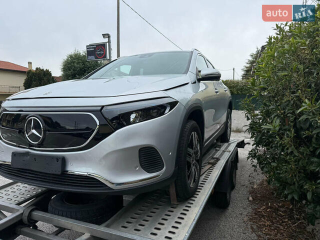 Серый Мерседес EQA, объемом двигателя 0 л и пробегом 83 тыс. км за 22500 $, фото 1 на Automoto.ua