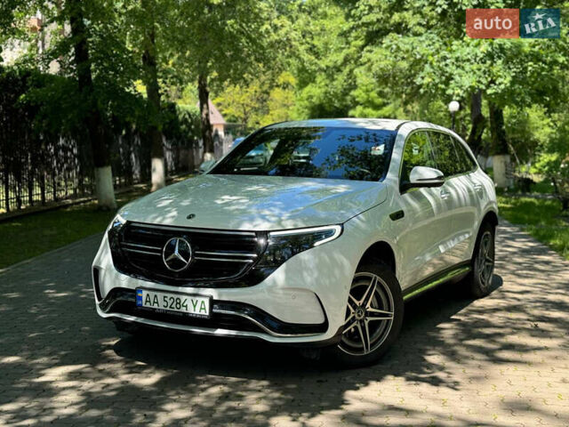 Белый Мерседес EQC, объемом двигателя 0 л и пробегом 31 тыс. км за 43000 $, фото 1 на Automoto.ua