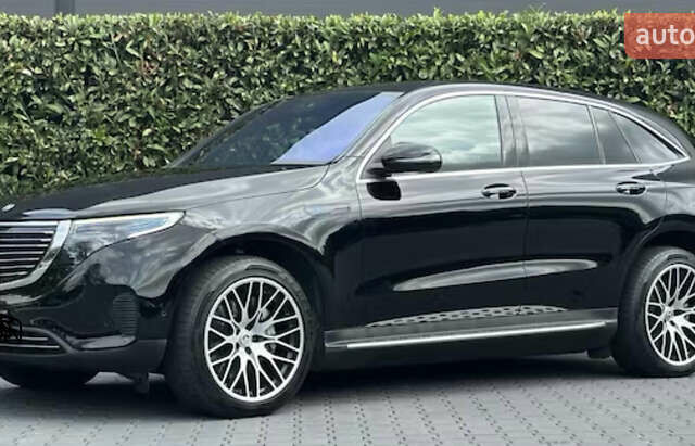 Черный Мерседес EQC, объемом двигателя 0 л и пробегом 150 тыс. км за 27999 $, фото 1 на Automoto.ua