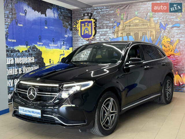Черный Мерседес EQC, объемом двигателя 0 л и пробегом 54 тыс. км за 43999 $, фото 1 на Automoto.ua