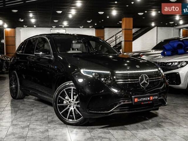 Черный Мерседес EQC, объемом двигателя 0 л и пробегом 53 тыс. км за 38900 $, фото 1 на Automoto.ua