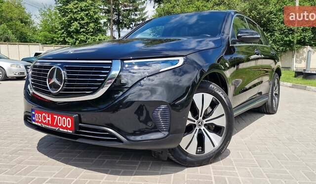 Черный Мерседес EQC, объемом двигателя 0 л и пробегом 83 тыс. км за 33999 $, фото 1 на Automoto.ua