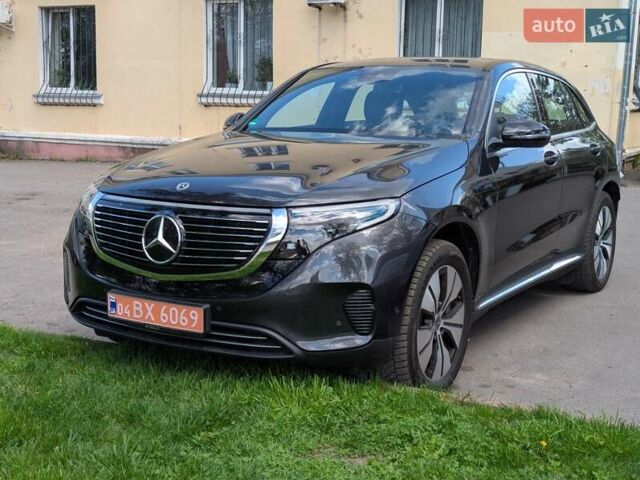 Черный Мерседес EQC, объемом двигателя 0 л и пробегом 2 тыс. км за 47000 $, фото 1 на Automoto.ua