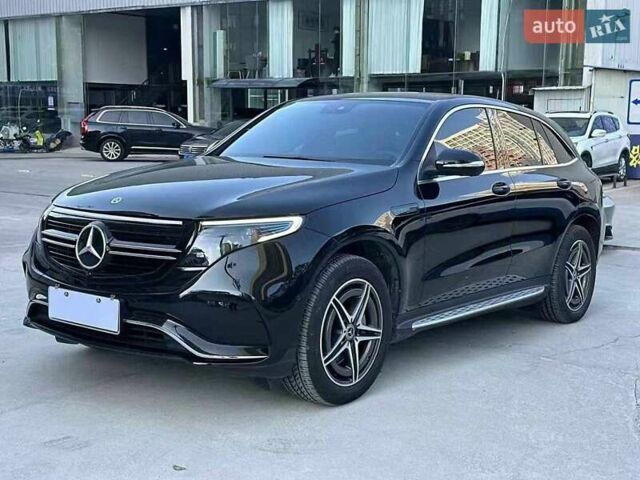 Мерседес EQC, объемом двигателя 0 л и пробегом 61 тыс. км за 29500 $, фото 1 на Automoto.ua