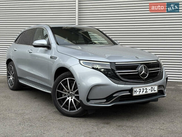 Сірий Мерседес EQC, об'ємом двигуна 0 л та пробігом 71 тис. км за 35850 $, фото 1 на Automoto.ua