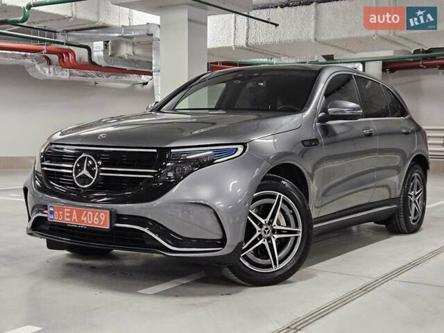 Серый Мерседес EQC, объемом двигателя 2.97 л и пробегом 49 тыс. км за 39900 $, фото 1 на Automoto.ua