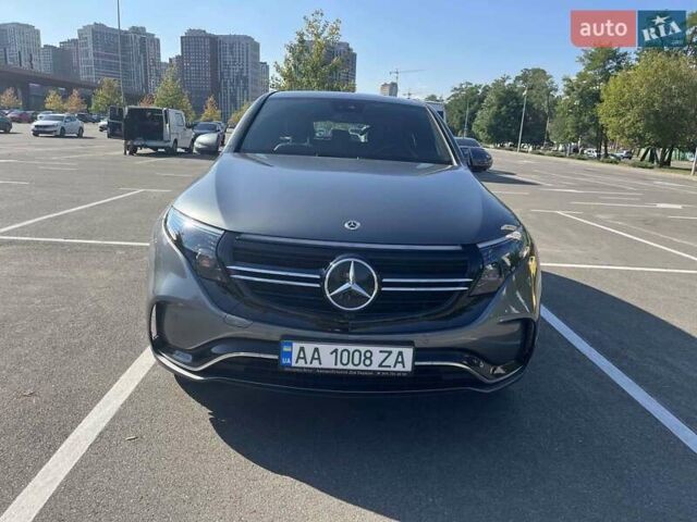 Серый Мерседес EQC, объемом двигателя 0 л и пробегом 25 тыс. км за 39500 $, фото 1 на Automoto.ua