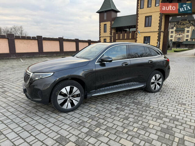 Сірий Мерседес EQC, об'ємом двигуна 0 л та пробігом 66 тис. км за 38800 $, фото 1 на Automoto.ua