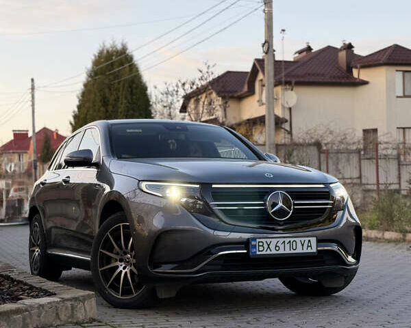 Серый Мерседес EQC, объемом двигателя 0 л и пробегом 30 тыс. км за 38900 $, фото 1 на Automoto.ua
