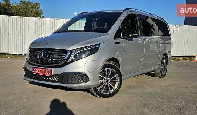 Сірий Мерседес EQV, об'ємом двигуна 0 л та пробігом 99 тис. км за 43500 $, фото 1 на Automoto.ua