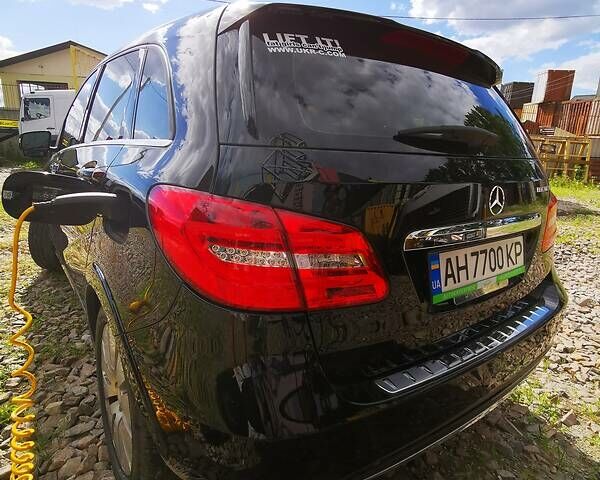 Черный Мерседес Электрик Драйв, объемом двигателя 0 л и пробегом 50 тыс. км за 17900 $, фото 1 на Automoto.ua