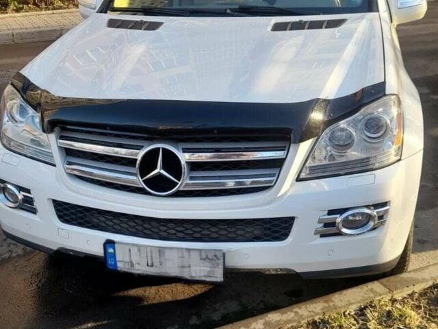Белый Мерседес ГЛ-класс, объемом двигателя 2.99 л и пробегом 312 тыс. км за 17200 $, фото 1 на Automoto.ua
