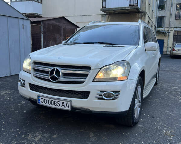 Білий Мерседес ГЛ-Клас, об'ємом двигуна 3 л та пробігом 307 тис. км за 14300 $, фото 1 на Automoto.ua