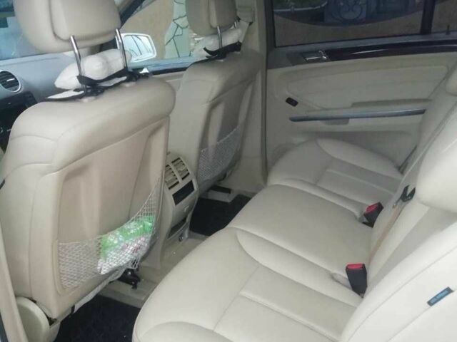 Білий Мерседес ГЛ-Клас, об'ємом двигуна 3 л та пробігом 252 тис. км за 18300 $, фото 1 на Automoto.ua