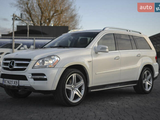 Белый Мерседес ГЛ-класс, объемом двигателя 2.99 л и пробегом 211 тыс. км за 18550 $, фото 1 на Automoto.ua