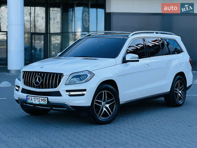 Белый Мерседес ГЛ-класс, объемом двигателя 4.7 л и пробегом 163 тыс. км за 19500 $, фото 1 на Automoto.ua