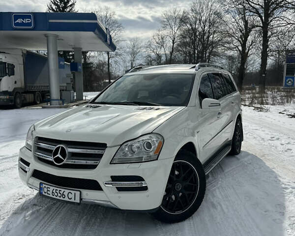 Белый Мерседес ГЛ-класс, объемом двигателя 3 л и пробегом 188 тыс. км за 18300 $, фото 1 на Automoto.ua