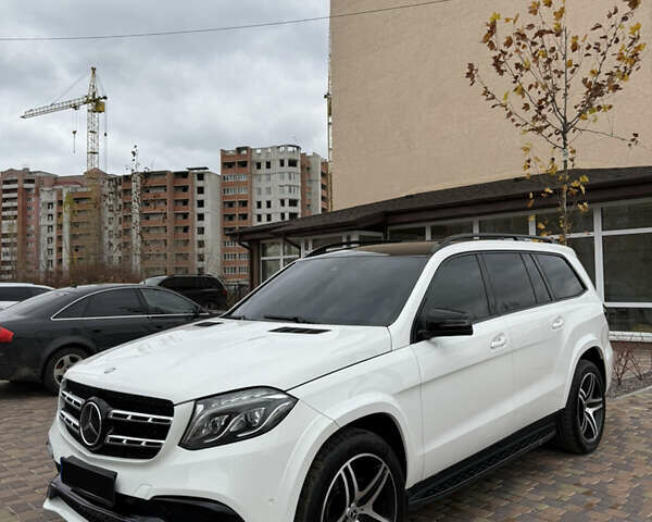 Белый Мерседес ГЛ-класс, объемом двигателя 2.99 л и пробегом 282 тыс. км за 29900 $, фото 1 на Automoto.ua