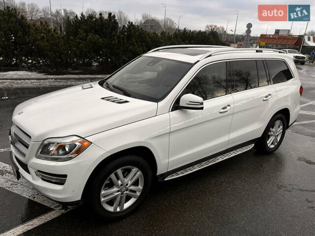 Белый Мерседес ГЛ-класс, объемом двигателя 4.7 л и пробегом 264 тыс. км за 23999 $, фото 1 на Automoto.ua