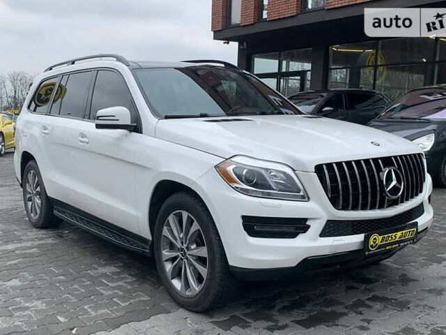 Белый Мерседес ГЛ-класс, объемом двигателя 4.66 л и пробегом 205 тыс. км за 22000 $, фото 1 на Automoto.ua