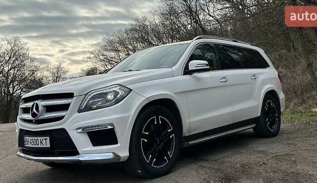 Білий Мерседес ГЛ-Клас, об'ємом двигуна 3 л та пробігом 129 тис. км за 33000 $, фото 1 на Automoto.ua