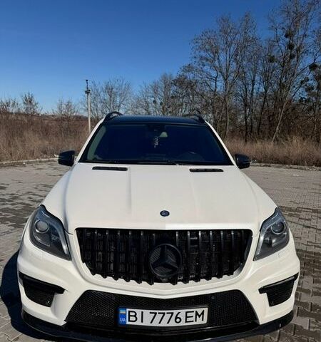 Білий Мерседес ГЛ-Клас, об'ємом двигуна 4.66 л та пробігом 300 тис. км за 34000 $, фото 1 на Automoto.ua