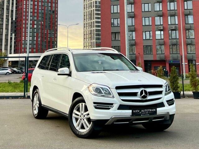 Белый Мерседес ГЛ-класс, объемом двигателя 3 л и пробегом 191 тыс. км за 19500 $, фото 1 на Automoto.ua