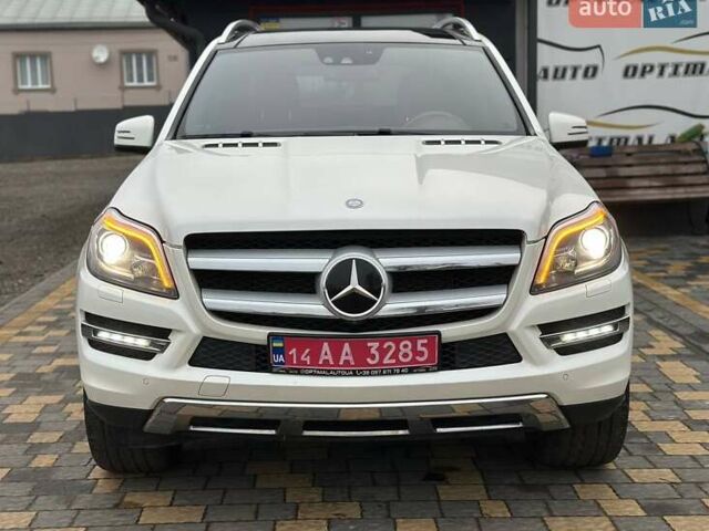 Белый Мерседес ГЛ-класс, объемом двигателя 3 л и пробегом 169 тыс. км за 21850 $, фото 1 на Automoto.ua