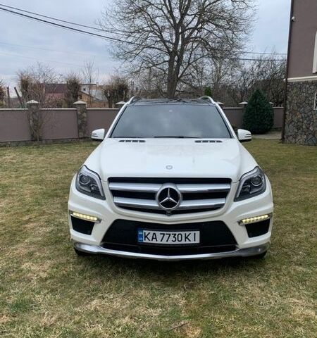 Белый Мерседес ГЛ-класс, объемом двигателя 3 л и пробегом 138 тыс. км за 37900 $, фото 1 на Automoto.ua