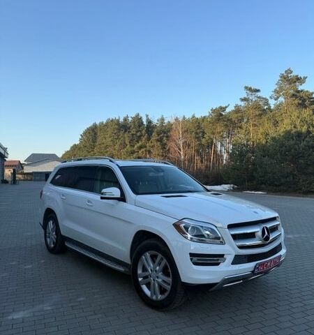 Белый Мерседес ГЛ-класс, объемом двигателя 3 л и пробегом 188 тыс. км за 24500 $, фото 1 на Automoto.ua