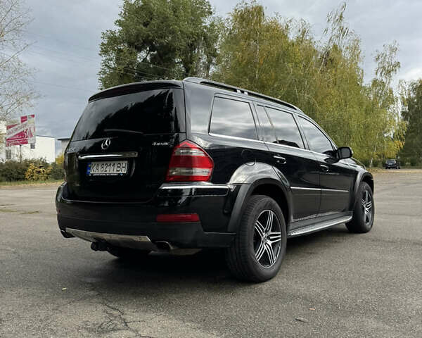 Мерседес ГЛ-класс 2006 в Белой Церкве на Automoto.ua Черный Мерседес ГЛ-класс, объемом двигателя 4.66 л и пробегом 321 тыс. км за 8200 $, фото 1 на Automoto.ua