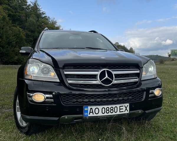 Черный Мерседес ГЛ-класс, объемом двигателя 4.66 л и пробегом 286 тыс. км за 14500 $, фото 1 на Automoto.ua