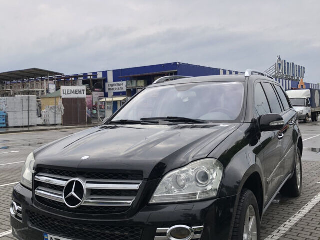 Чорний Мерседес ГЛ-Клас, об'ємом двигуна 4 л та пробігом 345 тис. км за 15000 $, фото 1 на Automoto.ua