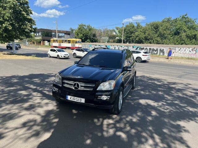 Чорний Мерседес ГЛ-Клас, об'ємом двигуна 4.7 л та пробігом 210 тис. км за 9999 $, фото 1 на Automoto.ua