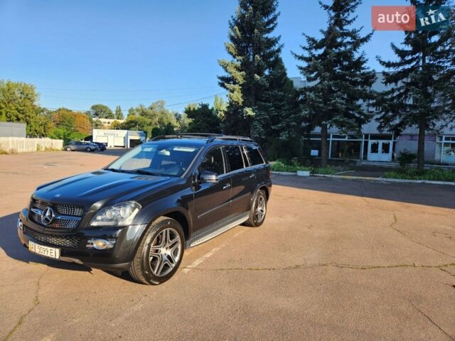 Чорний Мерседес ГЛ-Клас, об'ємом двигуна 4.7 л та пробігом 360 тис. км за 13999 $, фото 1 на Automoto.ua