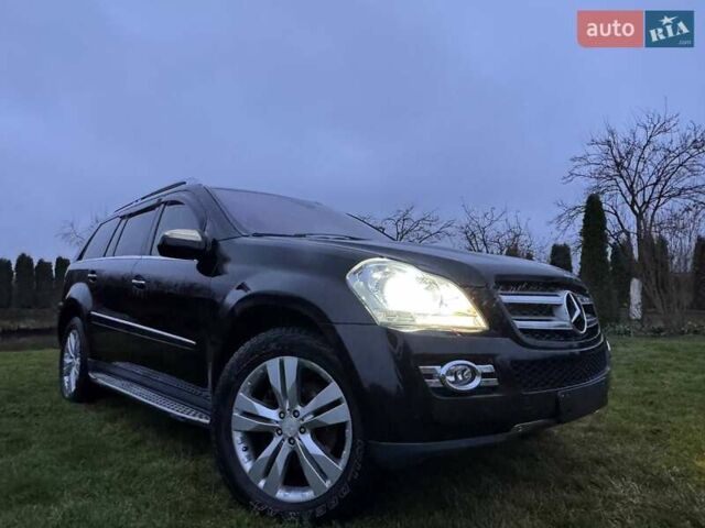 Черный Мерседес ГЛ-класс, объемом двигателя 2.99 л и пробегом 279 тыс. км за 17500 $, фото 1 на Automoto.ua