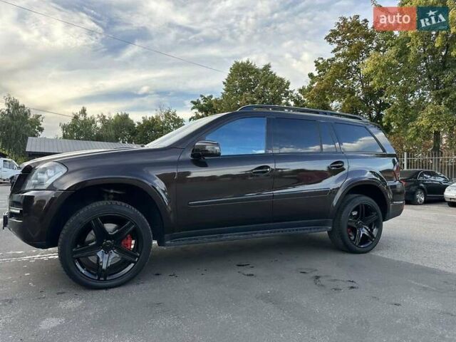 Черный Мерседес ГЛ-класс, объемом двигателя 5.46 л и пробегом 209 тыс. км за 19600 $, фото 1 на Automoto.ua