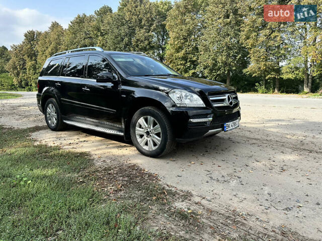 Чорний Мерседес ГЛ-Клас, об'ємом двигуна 3 л та пробігом 166 тис. км за 21200 $, фото 1 на Automoto.ua