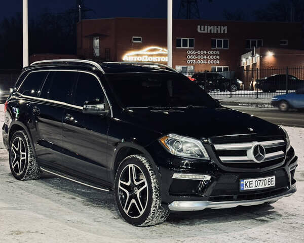 Черный Мерседес ГЛ-класс, объемом двигателя 4.7 л и пробегом 155 тыс. км за 20999 $, фото 1 на Automoto.ua
