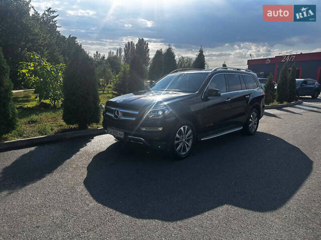 Чорний Мерседес ГЛ-Клас, об'ємом двигуна 2.99 л та пробігом 390 тис. км за 22800 $, фото 1 на Automoto.ua