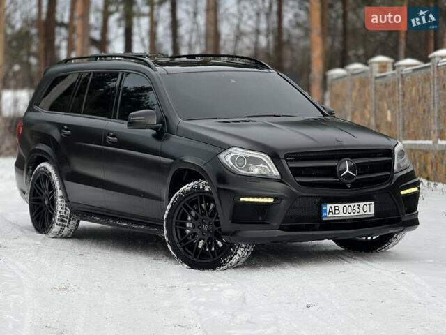 Черный Мерседес ГЛ-класс, объемом двигателя 5.5 л и пробегом 205 тыс. км за 44000 $, фото 1 на Automoto.ua