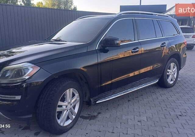 Черный Мерседес ГЛ-класс, объемом двигателя 2.99 л и пробегом 130 тыс. км за 30000 $, фото 1 на Automoto.ua