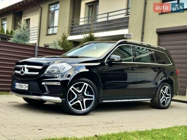 Мерседес ГЛ-класс 2015 в Киеве на Automoto.ua Черный Мерседес ГЛ-класс, объемом двигателя 3 л и пробегом 229 тыс. км за 30900 $, фото 1 на Automoto.ua