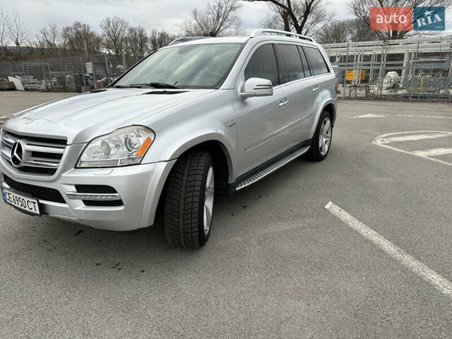 Серый Мерседес ГЛ-класс, объемом двигателя 2.99 л и пробегом 219 тыс. км за 18000 $, фото 1 на Automoto.ua