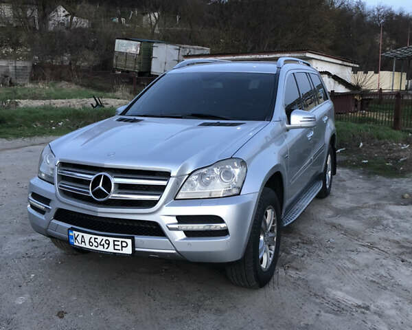 Сірий Мерседес ГЛ-Клас, об'ємом двигуна 3 л та пробігом 224 тис. км за 22000 $, фото 1 на Automoto.ua